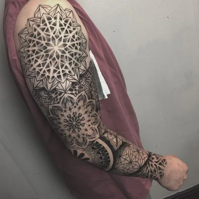 Ryan Alexander tattoo 021
