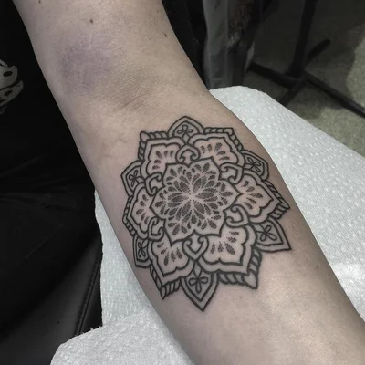 Ryan Alexander tattoo 026