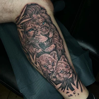 Ryan tattoo 039