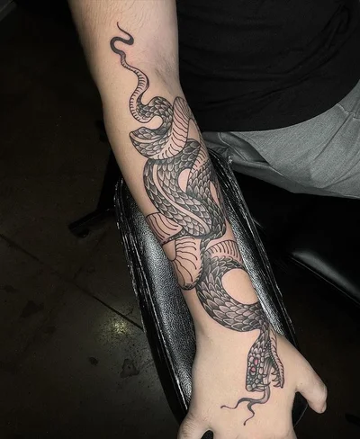 Ryan tattoo 050