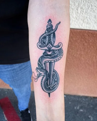 Ryan Gray tattoo 019