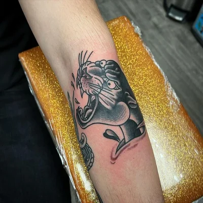 Ryan Gray tattoo 034
