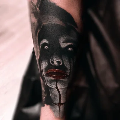 Ryan Hadley tattoo 011