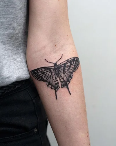 Ryan Jacob Smith tattoo 021