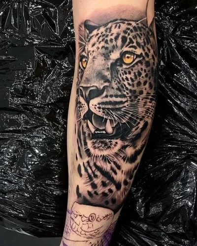 Ryan March tattoo 009
