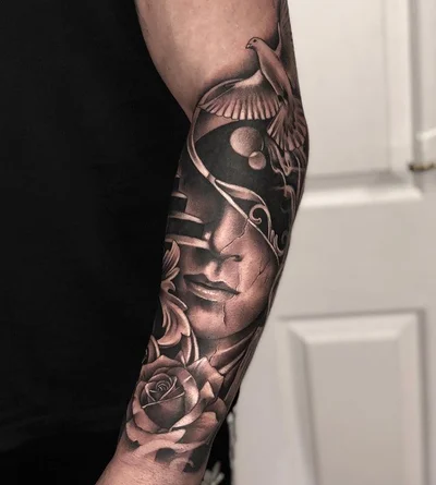 Ryan March tattoo 014