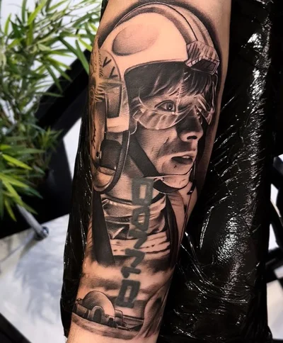 Ryan March tattoo 040