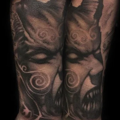 Ryan Needles tattoo 022