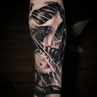 Ryan Needles tattoo 029