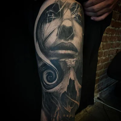 Ryan Needles tattoo 044