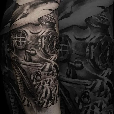 Ryan Needles tattoo 049