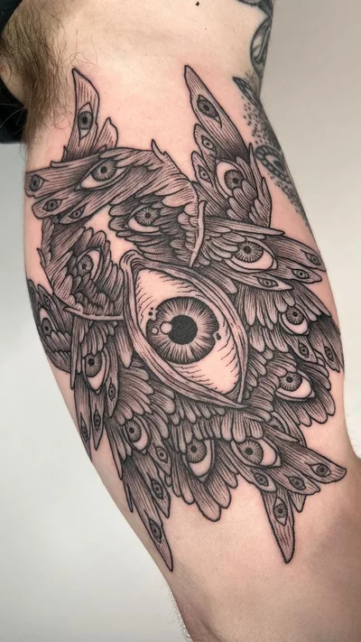 Ryan Roi tattoo 009