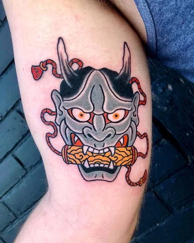 Ryan Thomas tattoo 019