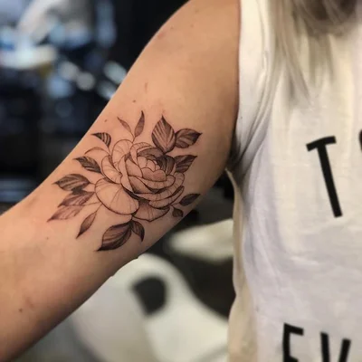 Ryan Thomas tattoo 029