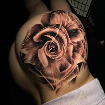 Ryan Taylor tattoo 001