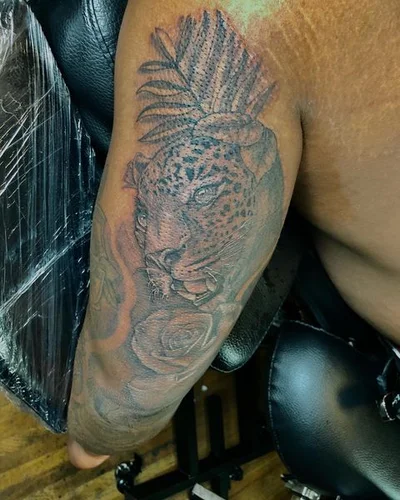 Ryan Tedduarte tattoo 046