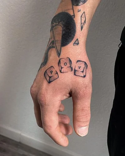 Ryna tattoo 040