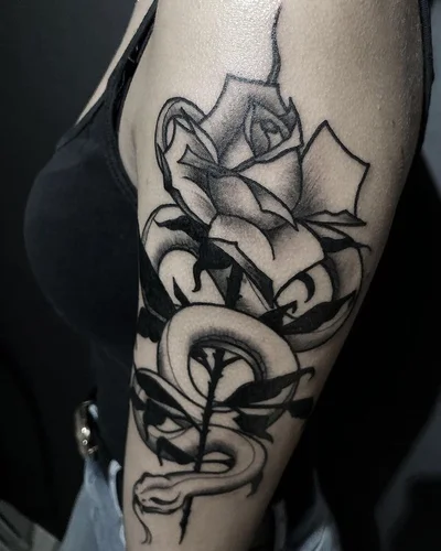 Ryna tattoo 044