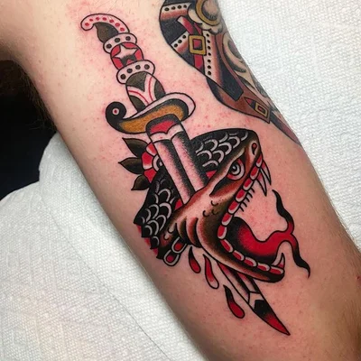 S Huttenmaier tattoo 020