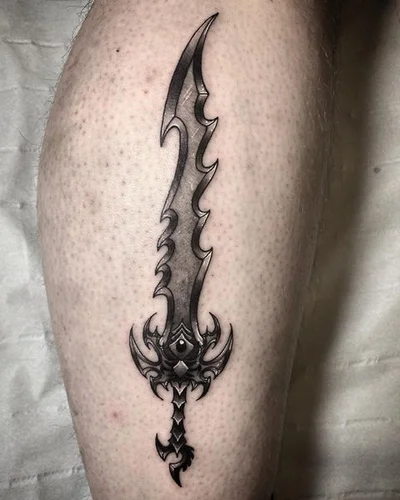 Sophie Alvis tattoo 020