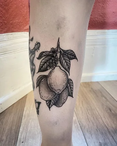Sophie Alvis tattoo 023