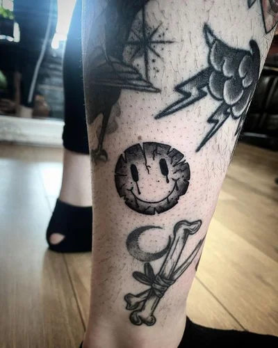 Sophie Alvis tattoo 034