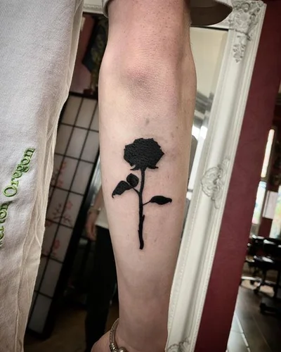 Sophie Alvis tattoo 041