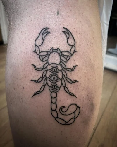 Sophie Alvis tattoo 045