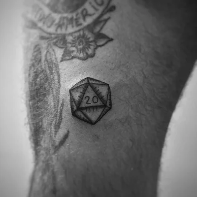 Bruna Sabadin tattoo 013