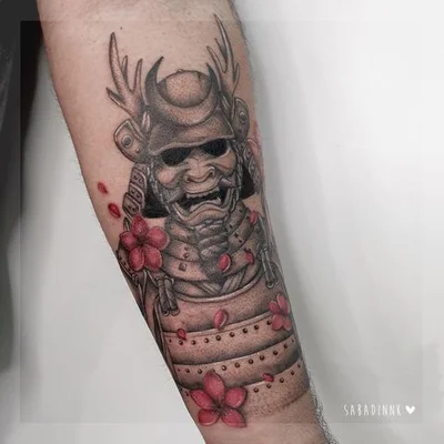 Bruna Sabadin tattoo 034