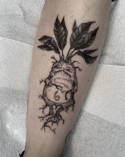 Sabrina Bialek tattoo 009