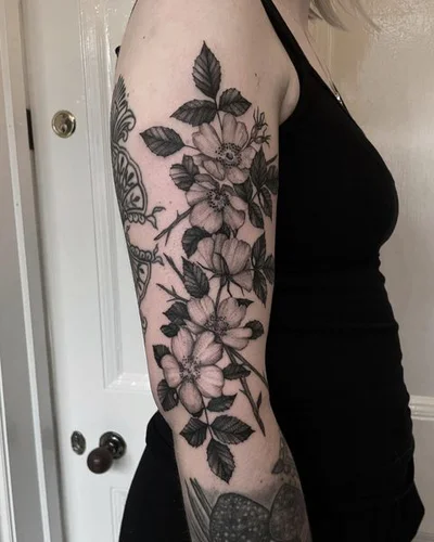 Sabrina Bialek tattoo 021