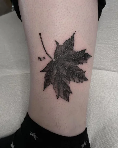 Sabrina Bialek tattoo 029