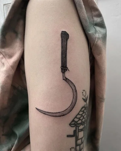 Sabrina Bialek tattoo 042