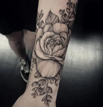 Sabrina Elliott tattoo 015