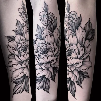 Sabrina Elliott tattoo 025