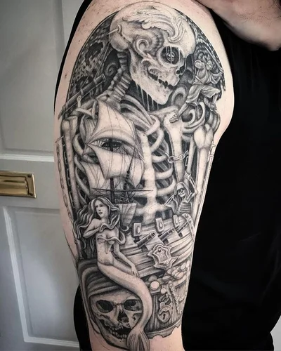 Sabrina Elliott tattoo 027