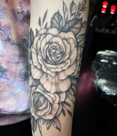 Sabrina Elliott tattoo 040