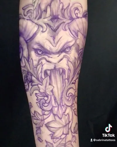 Sabrina Elliott tattoo 043