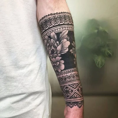 Tony Hache tattoo 012