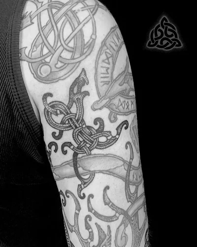 Sean Parry - Celtic & Nordic tattoos tattoo 042