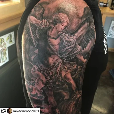 Mike Diamond tattoo 013