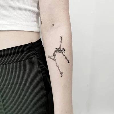 E L I A S tattoo 011