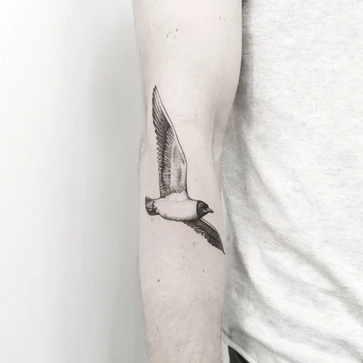 E L I A S tattoo 013