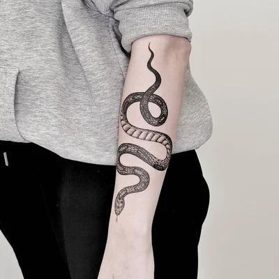 E L I A S tattoo 024