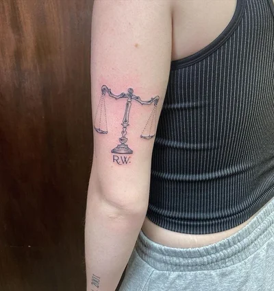 Adia Cooper tattoo 012