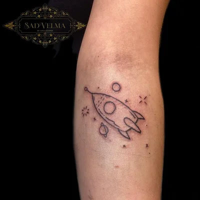 Adia Cooper tattoo 017