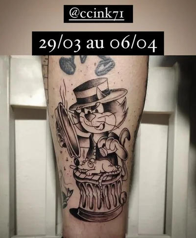 Claire Sailin'On tattoo 029