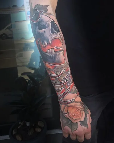 Pat Toussaint tattoo 011