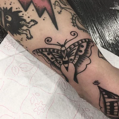 Sakis EMTS tattoo 019